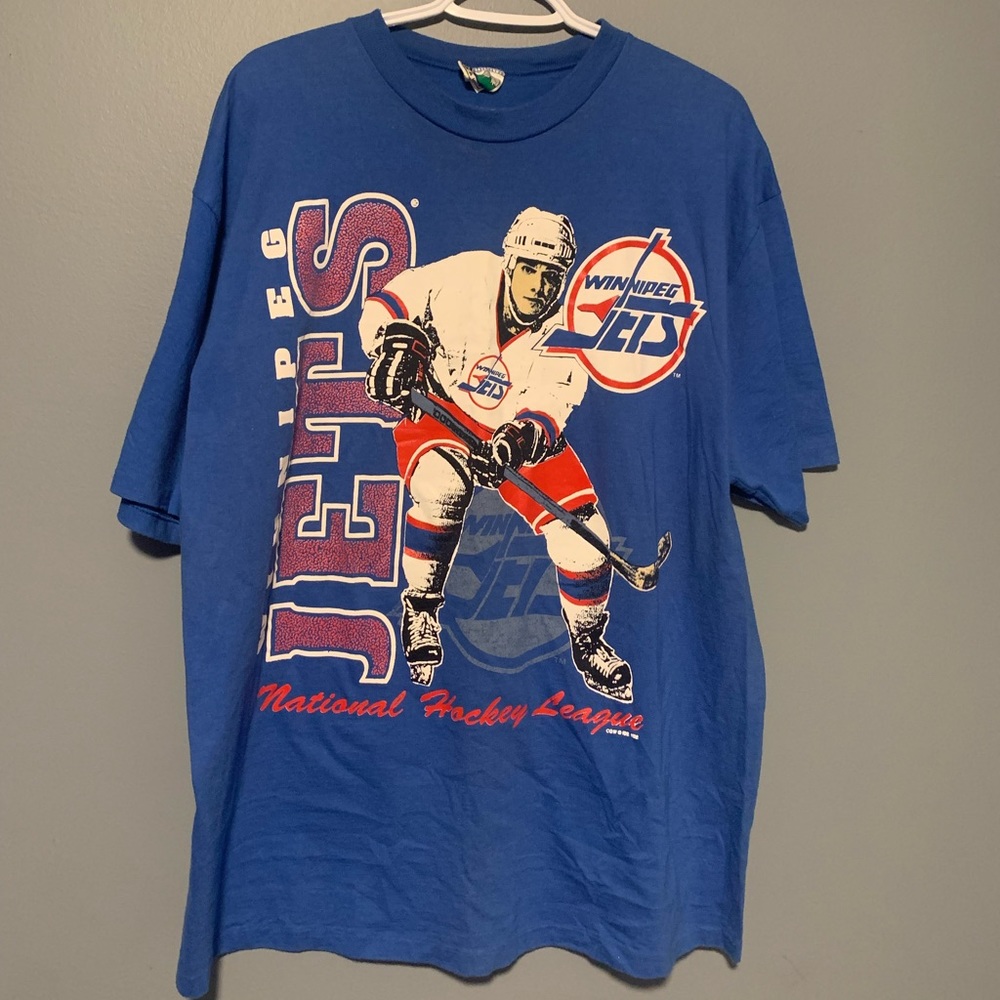 Vintage 90’s Winnipeg Jets Single Stitch Shirt